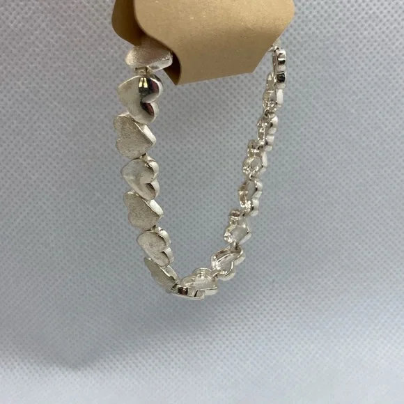 Sterling Silver 925 Heart Bracelet with Box Clasp 7” - Picture 5 of 7